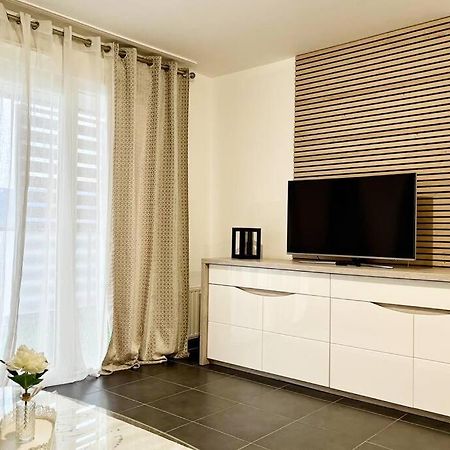 Appartement T2 Vue Panoramique Sur Annecy Seynod Exteriör bild